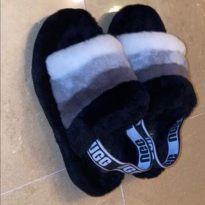 Ugg fluff slides